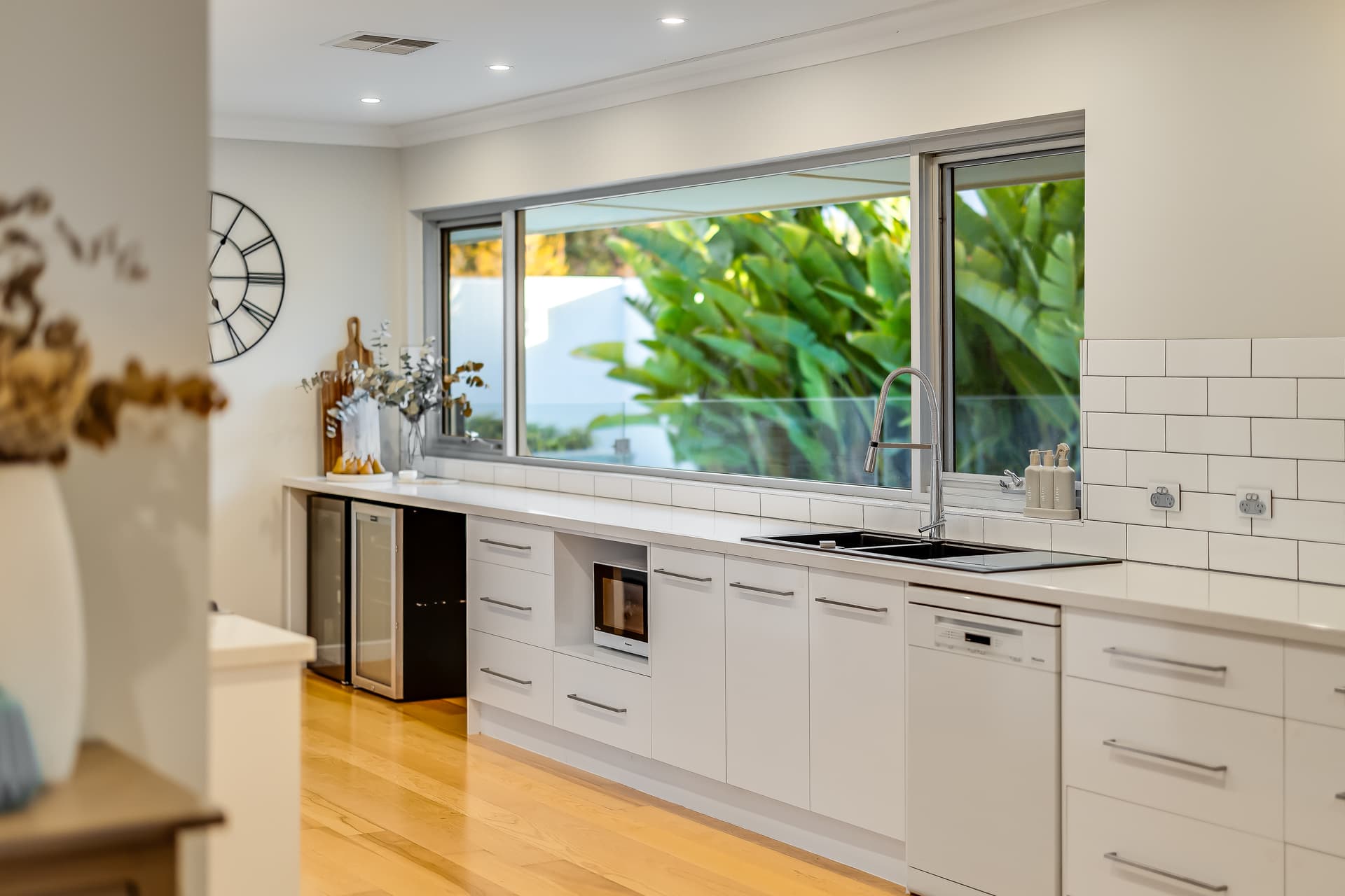 16 Louise Avenue, Fulham - Thumbnail 6