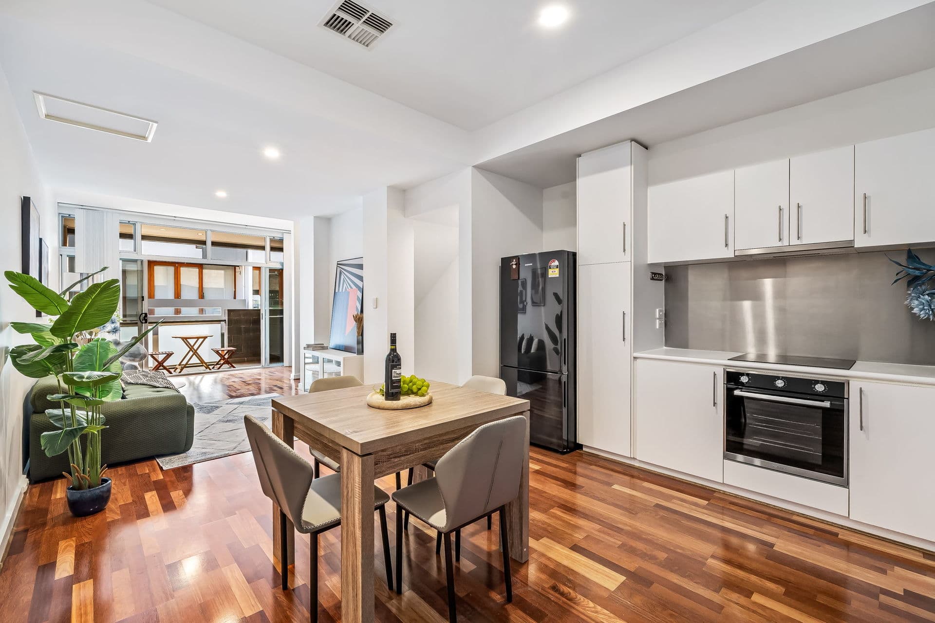 24A Symond Place, Adelaide - Thumbnail 8