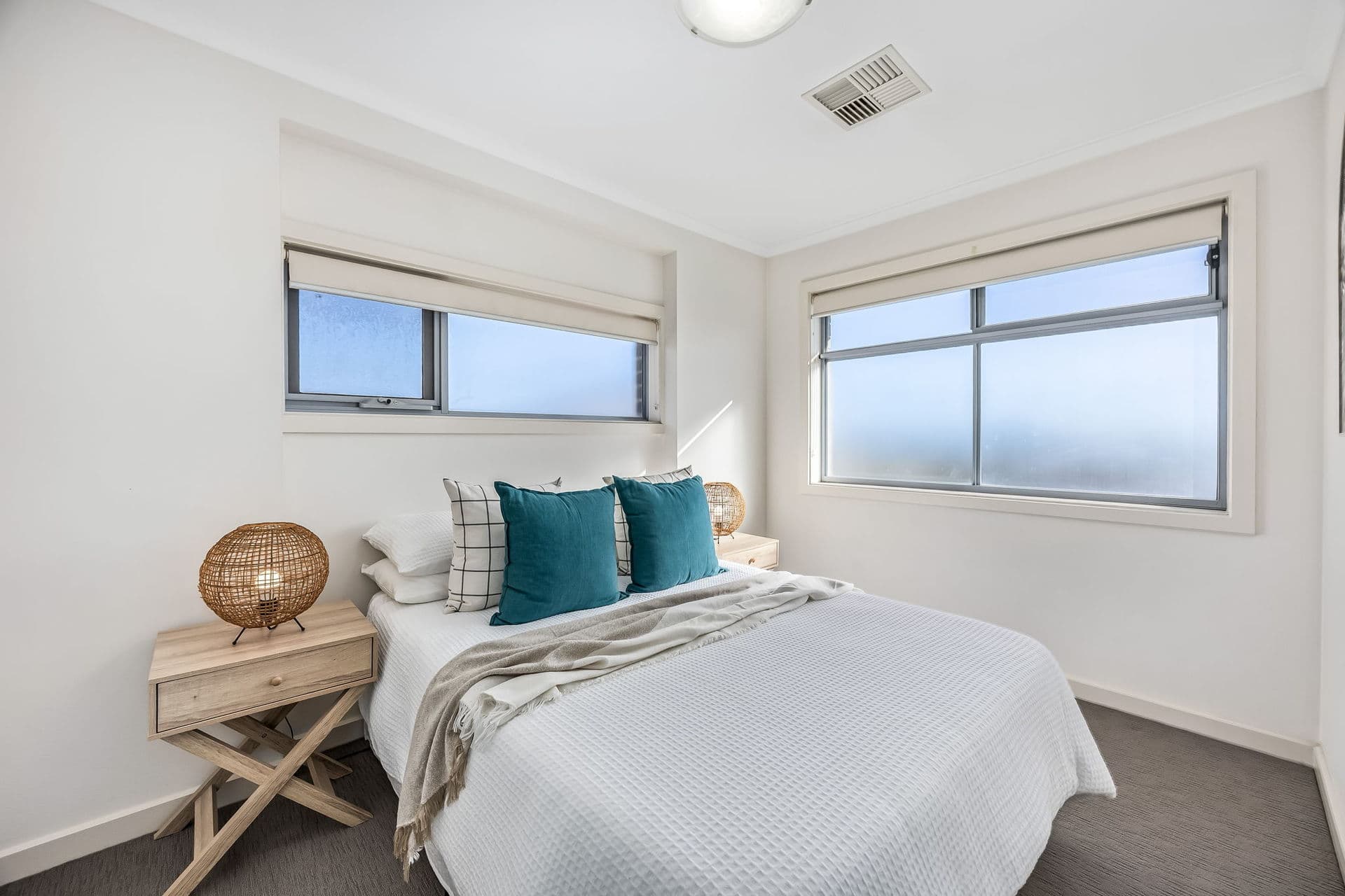 1 Carona Avenue, Gilles Plains - Thumbnail 8