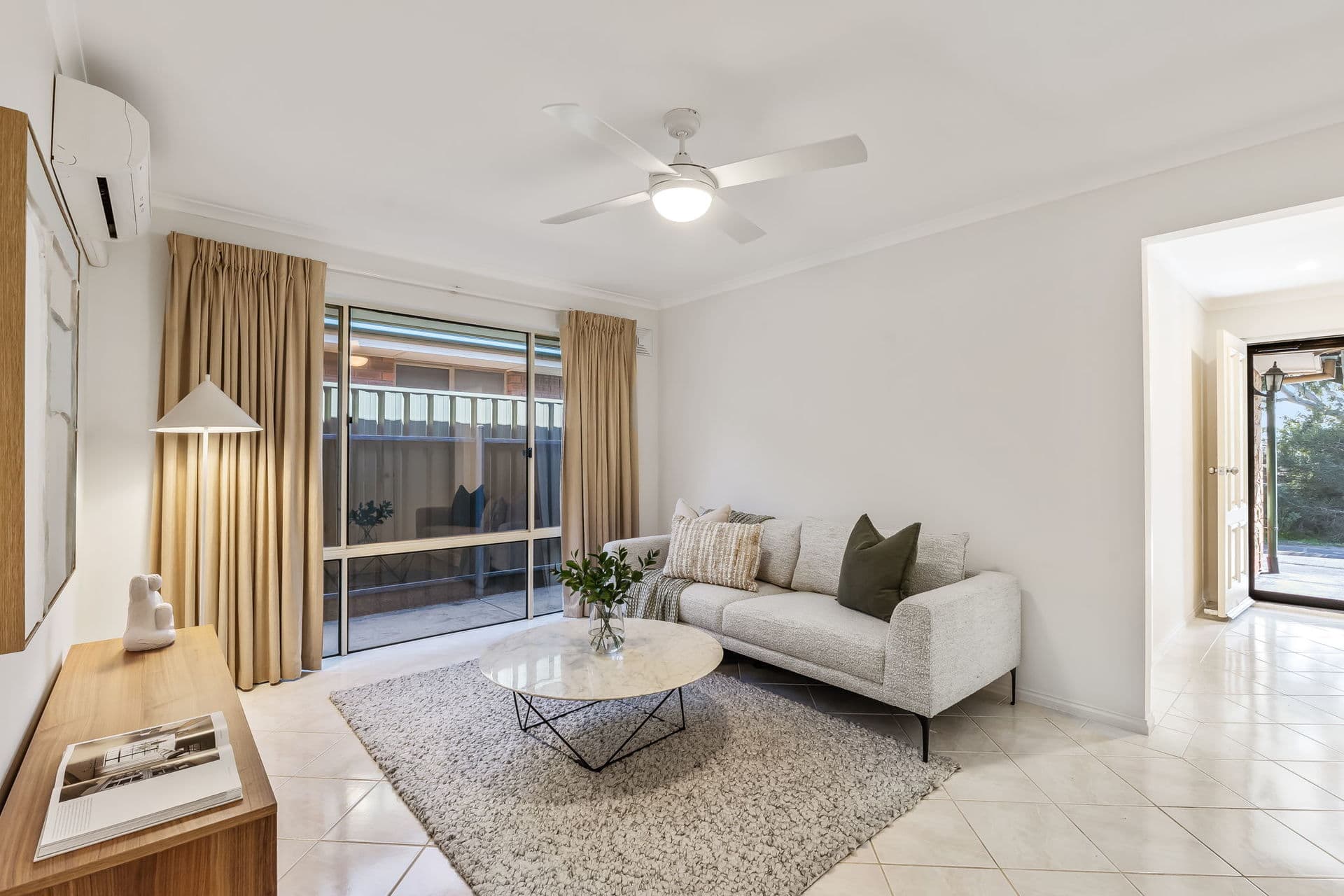28B Madigan Crescent, Woodcroft - Thumbnail 4