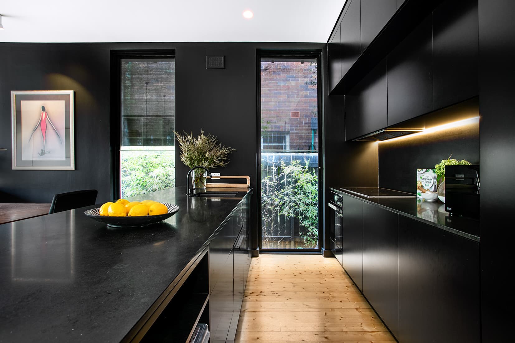 2/2 Mount Street, North Bondi - Thumbnail 2