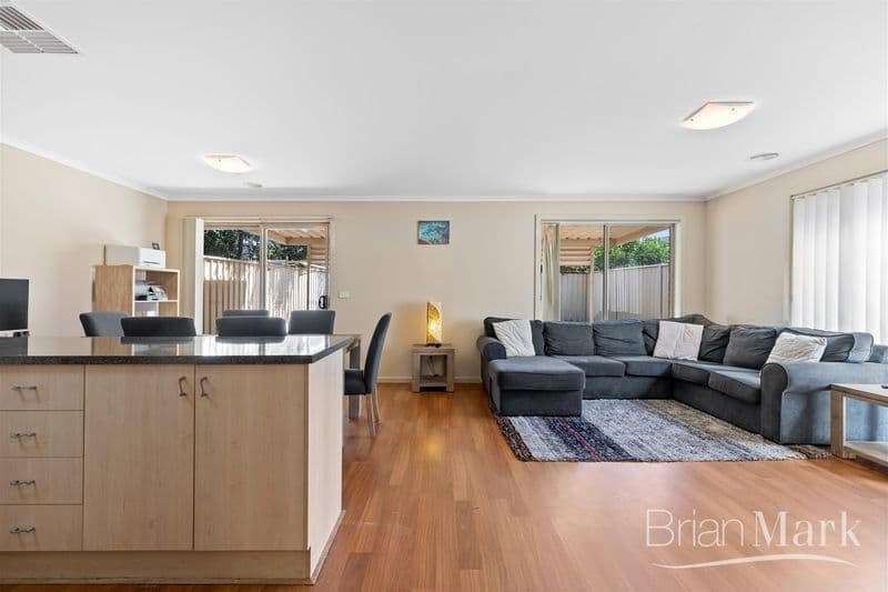 15/70-78 Cook Road, Centennial Park, Tarneit - Thumbnail 2