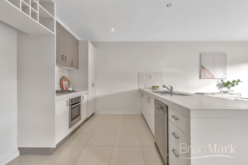 6/2-6 Anglia Court, Werribee - Thumbnail 7