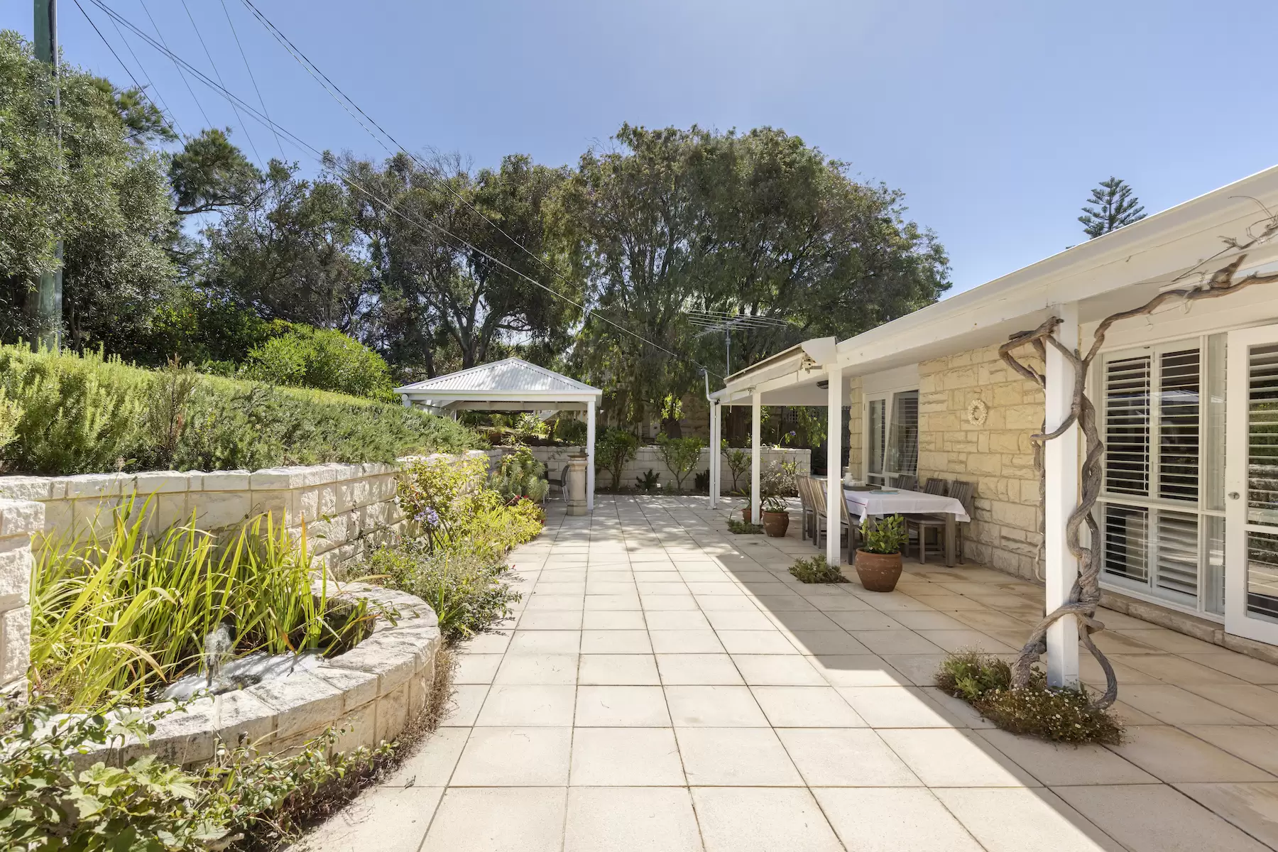 408/6 Grazier Lane, Belconnen ACT, Breakfast Point - Thumbnail 2