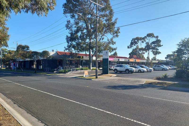 1/57 Gilderthorpe Avenue, Randwick, Hoppers Crossing - Thumbnail 3
