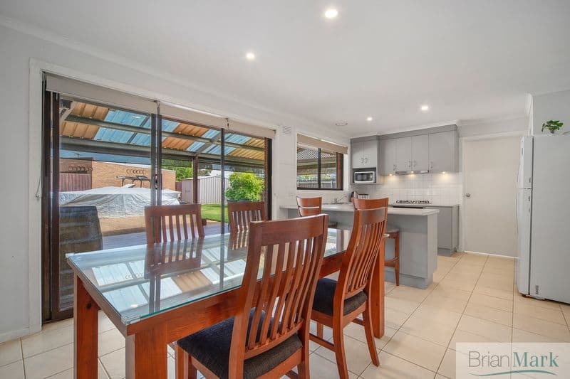10/10  Diamond Bay  Road, Vaucluse, Hoppers Crossing - Thumbnail 7