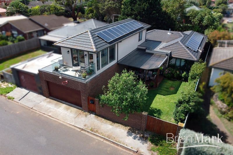 27/1 Cook Road, Werribee South - Thumbnail 2