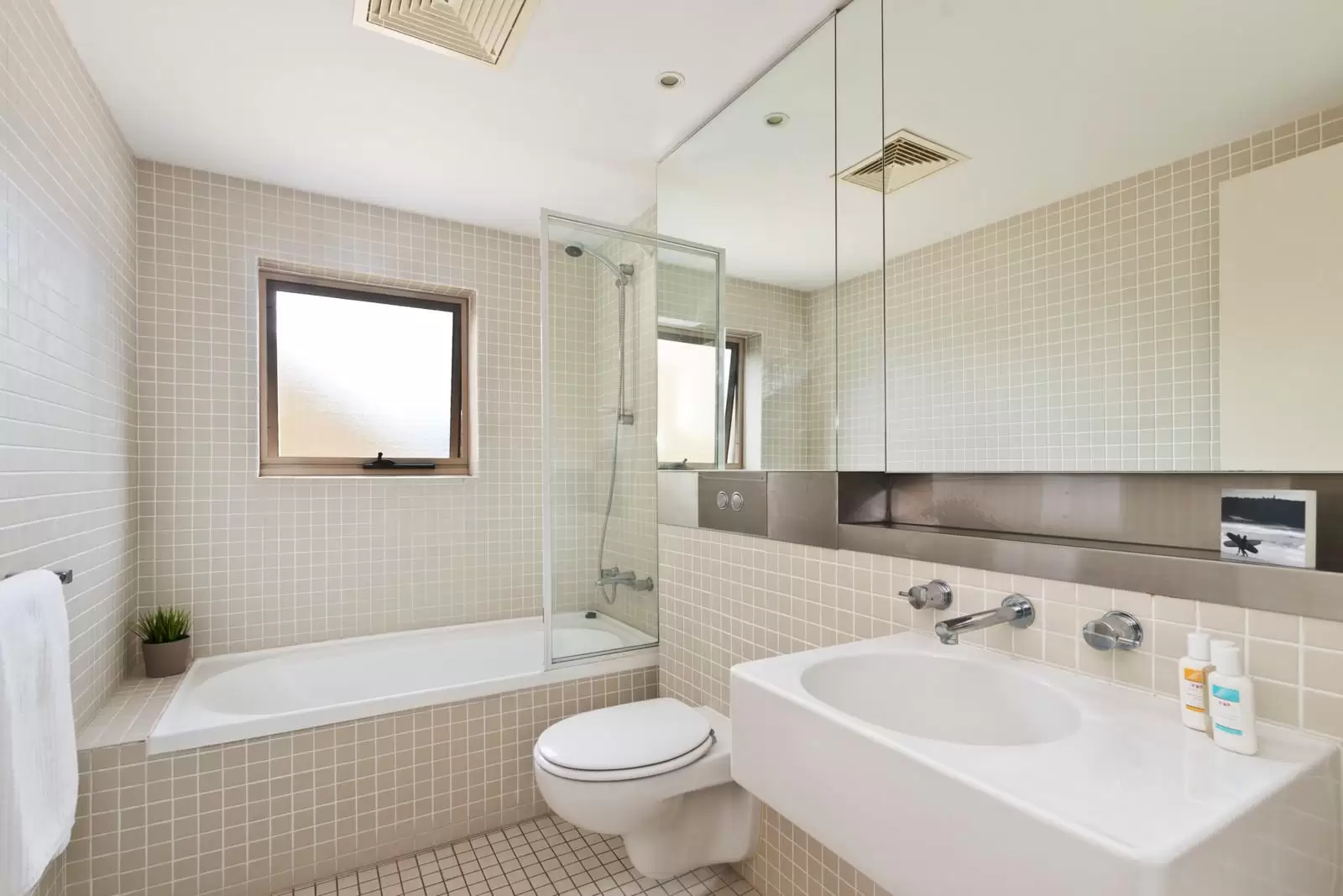 51/228 Moore Park Road, Paddington, Blackburn - Thumbnail 4
