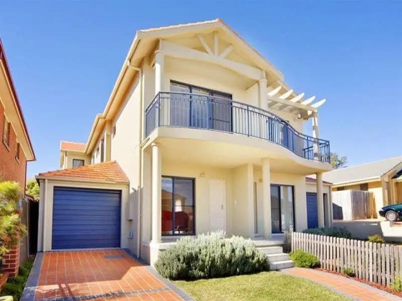 9 Mawson Parade, Chifley, Chifley - Image 1