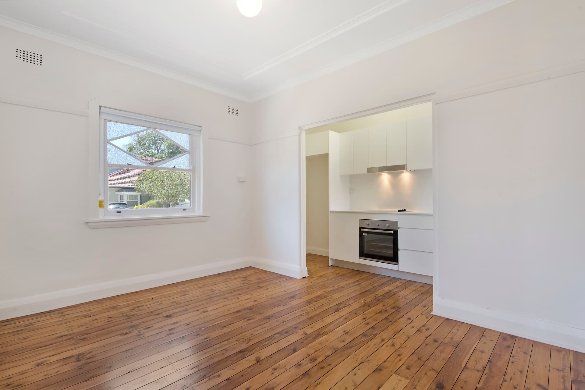 10 Barvas Street, Ferny Grove, Ferny Grove - Thumbnail 2