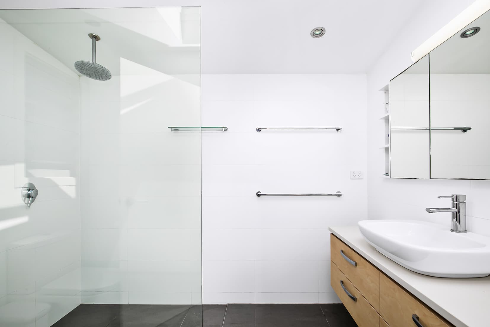 49/4 Goodlet Street, Surry Hills - Thumbnail 3