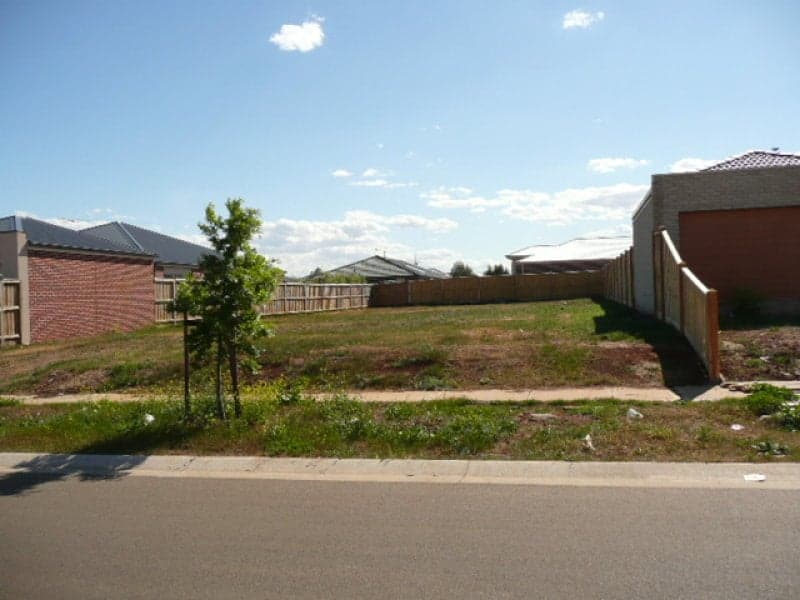 8 Fairview Parade, Tarneit - Thumbnail 2