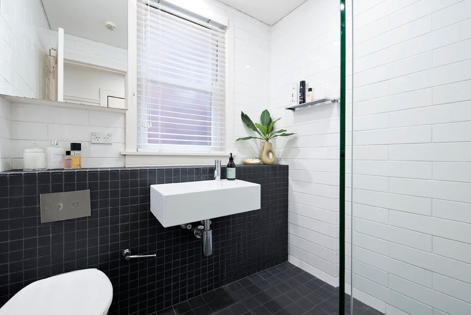 8/21 St Neot Avenue, Potts Point, Truganina - Thumbnail 2