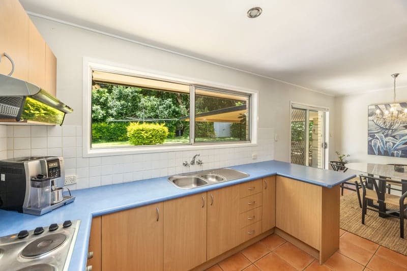 80 Almeida Street, Indooroopilly - Thumbnail 3