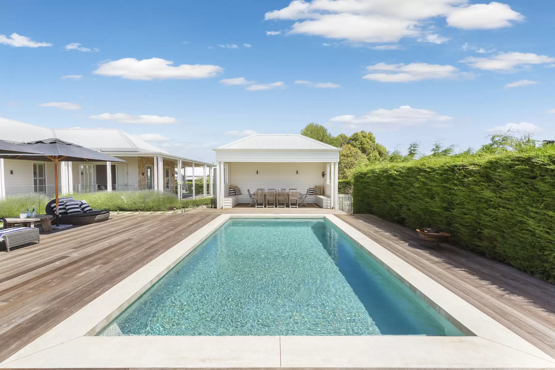 2/7 Tasman Place Macquarie, Russell Lea - Image 1