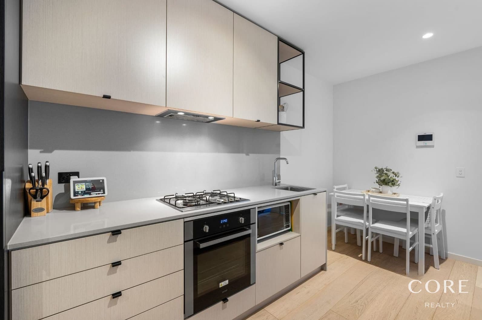 506/61 Galada Avenue, Parkville - Thumbnail 2