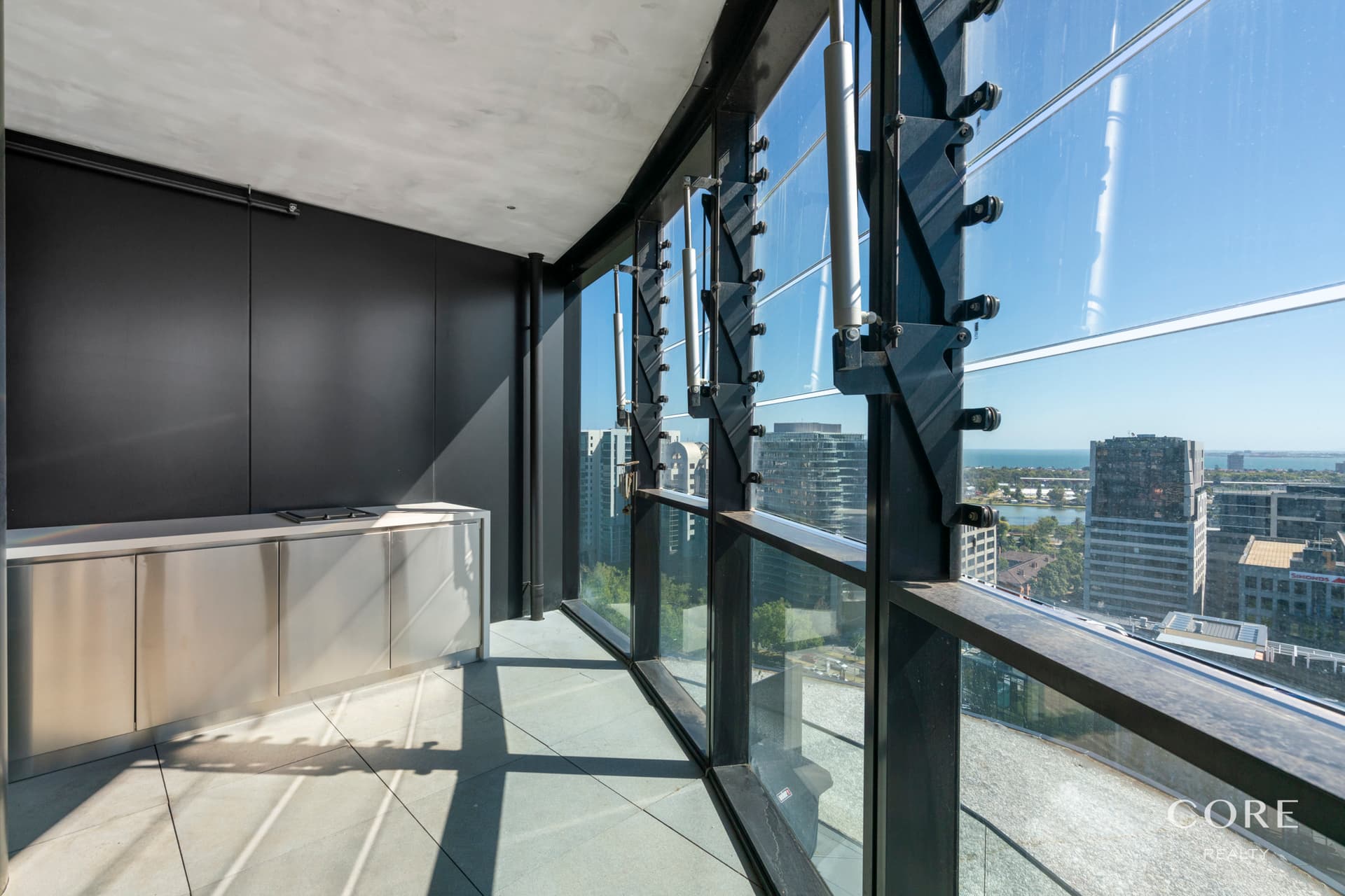 1720/555 St Kilda Road, Melbourne - Thumbnail 8