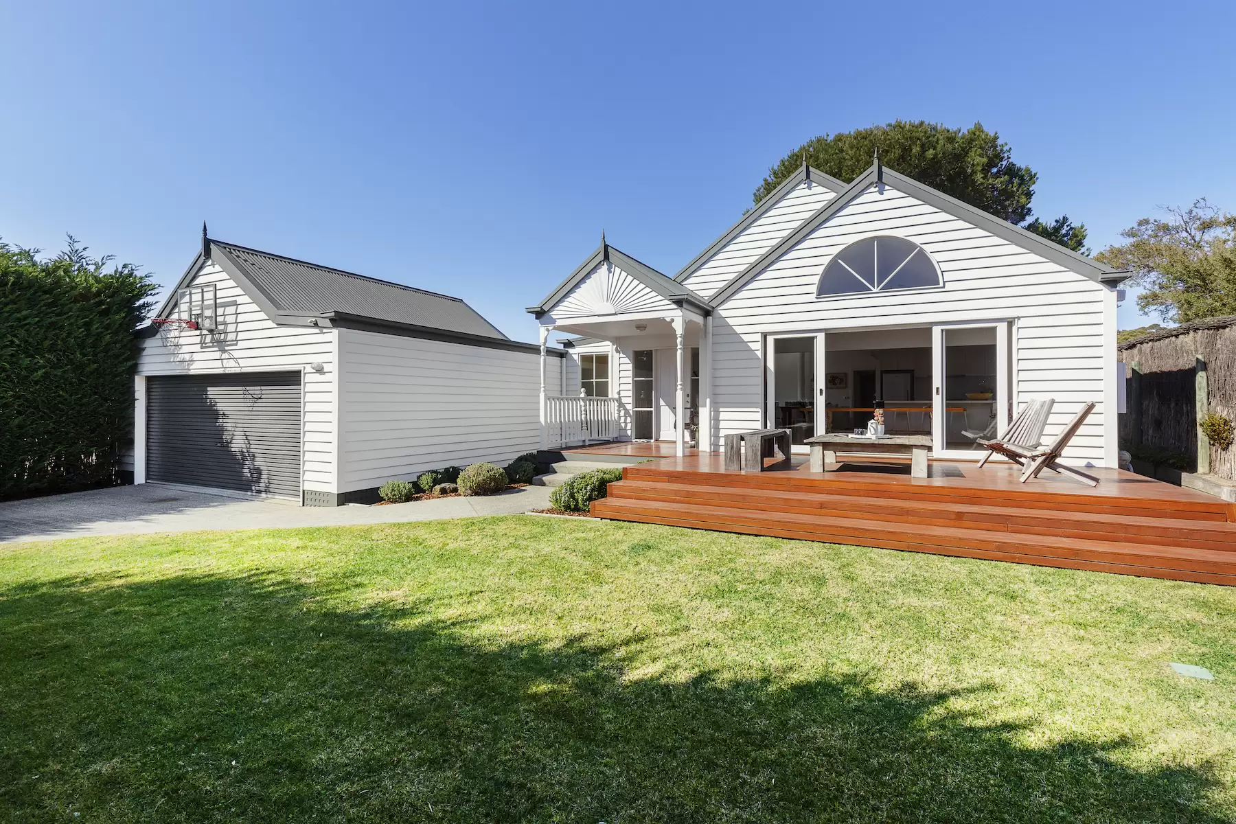 1/15A Searl Street, Breakfast Point - Thumbnail 2