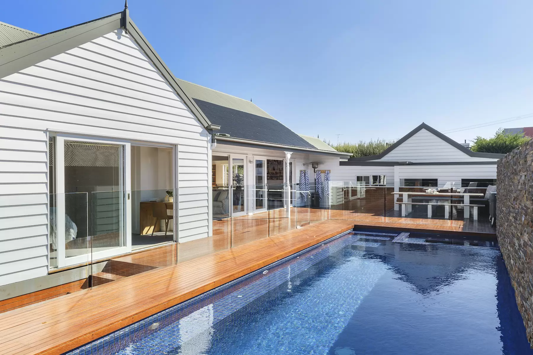 1/15A Searl Street, Breakfast Point - Thumbnail 3