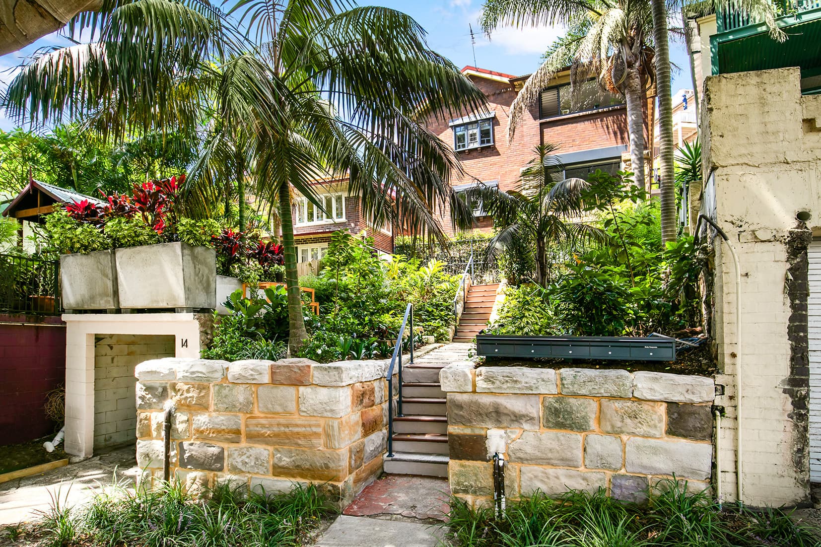 14 Forest Knoll Avenue, Bondi Beach, Bondi Beach - Thumbnail 7