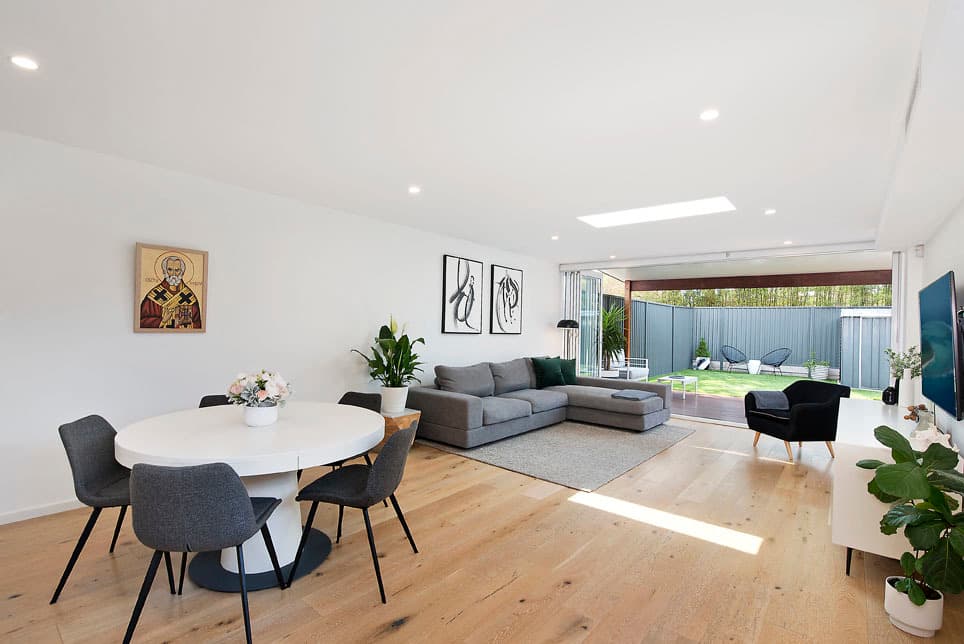 16 William Street, Botany, Botany - Thumbnail 2