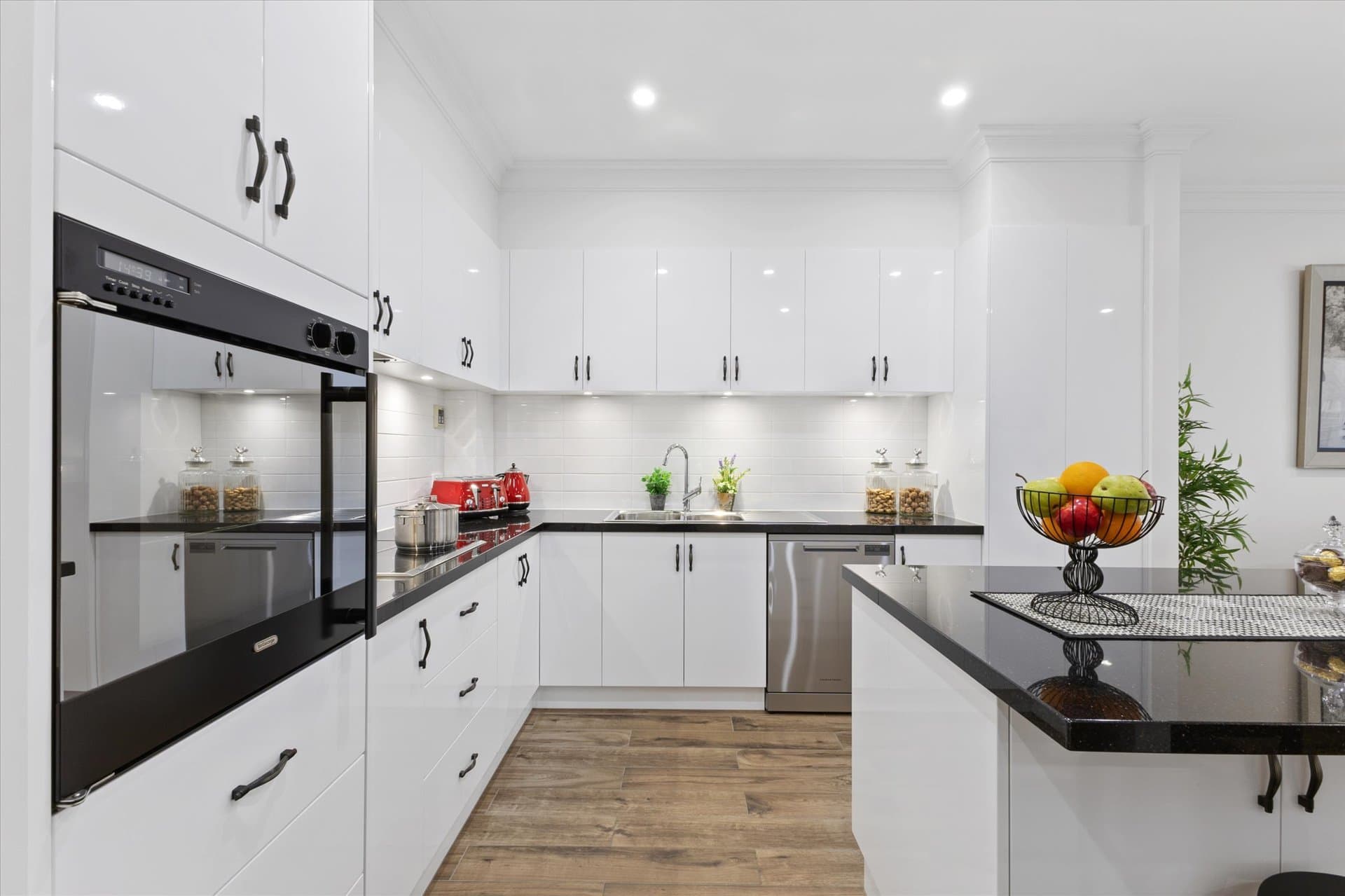 33/15 River Boulevard, Richmond, VIC, Eatons Hill - Thumbnail 7