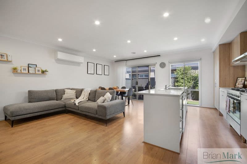 8/5 Ocean Street, Woollahra, Werribee - Thumbnail 6