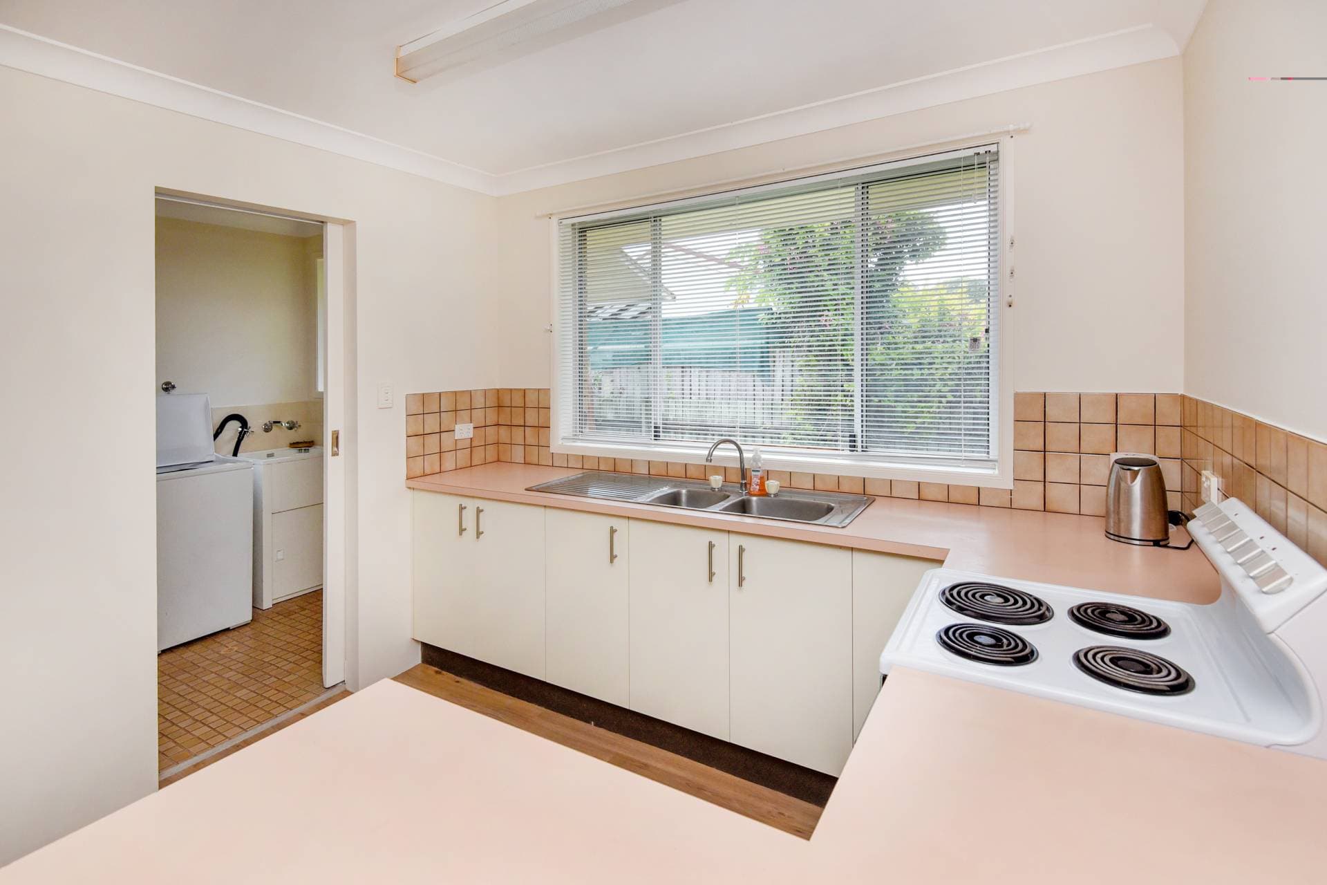 25/4 Mandolong Road, Breakfast Point - Thumbnail 3