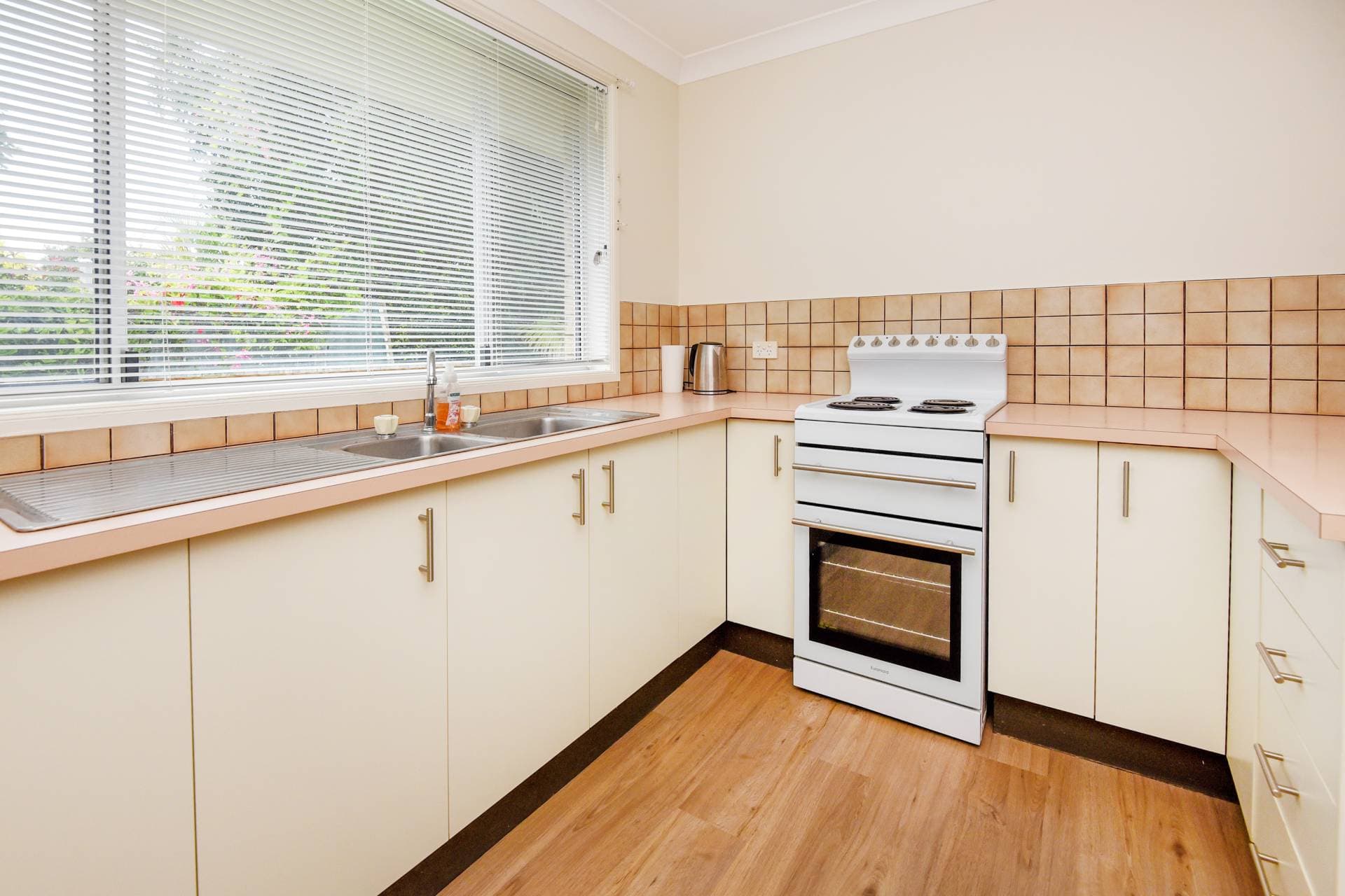 25/4 Mandolong Road, Breakfast Point - Thumbnail 4