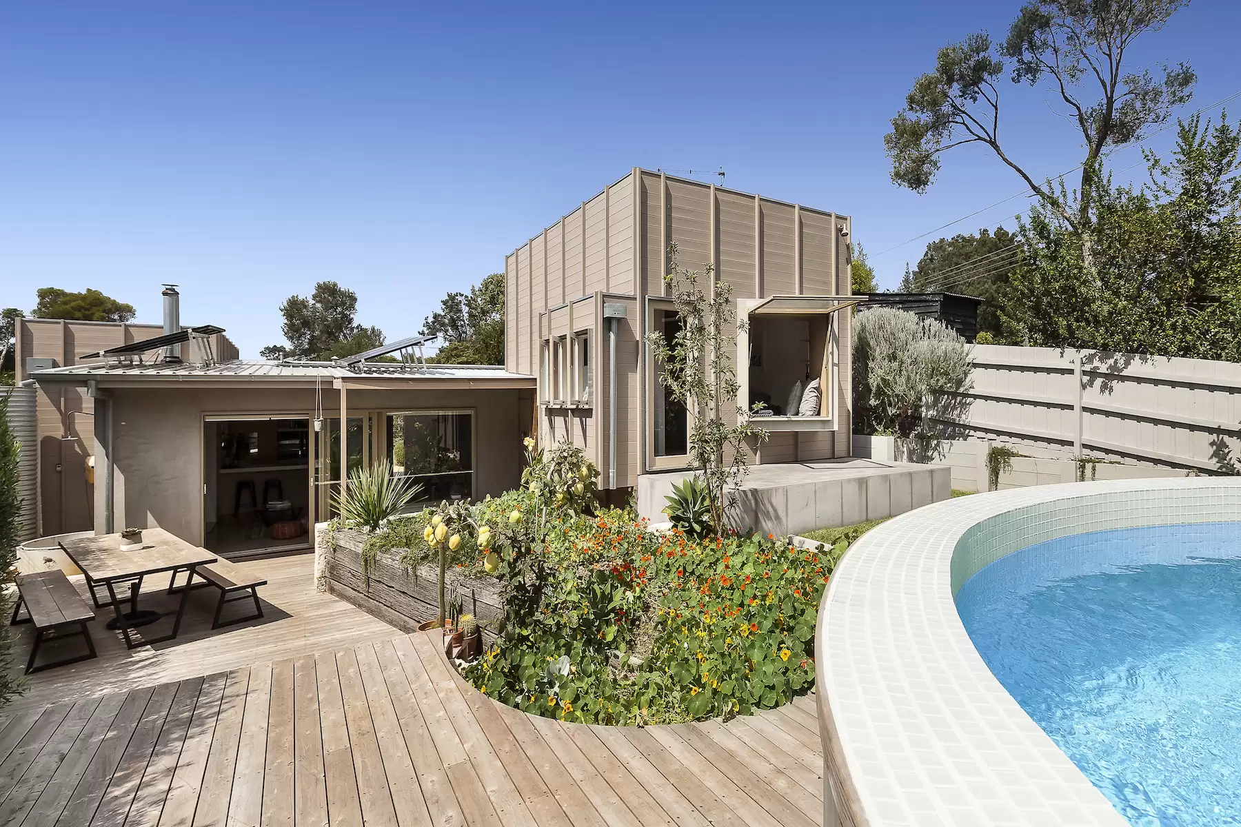 13/8-10 Watergum Way, Sandy Beach - Image 1