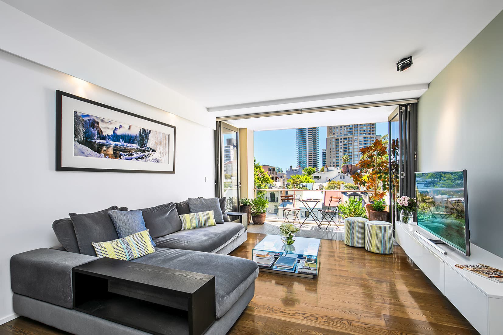 404/320 Liverpool Street, Darlinghurst, Samford Village - Image 1