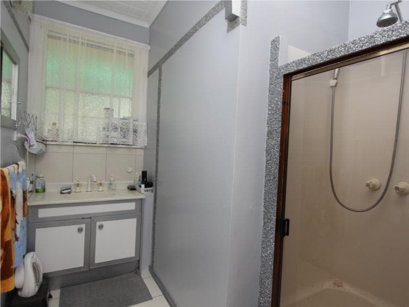 35 Golden Avenue, Werribee - Thumbnail 7