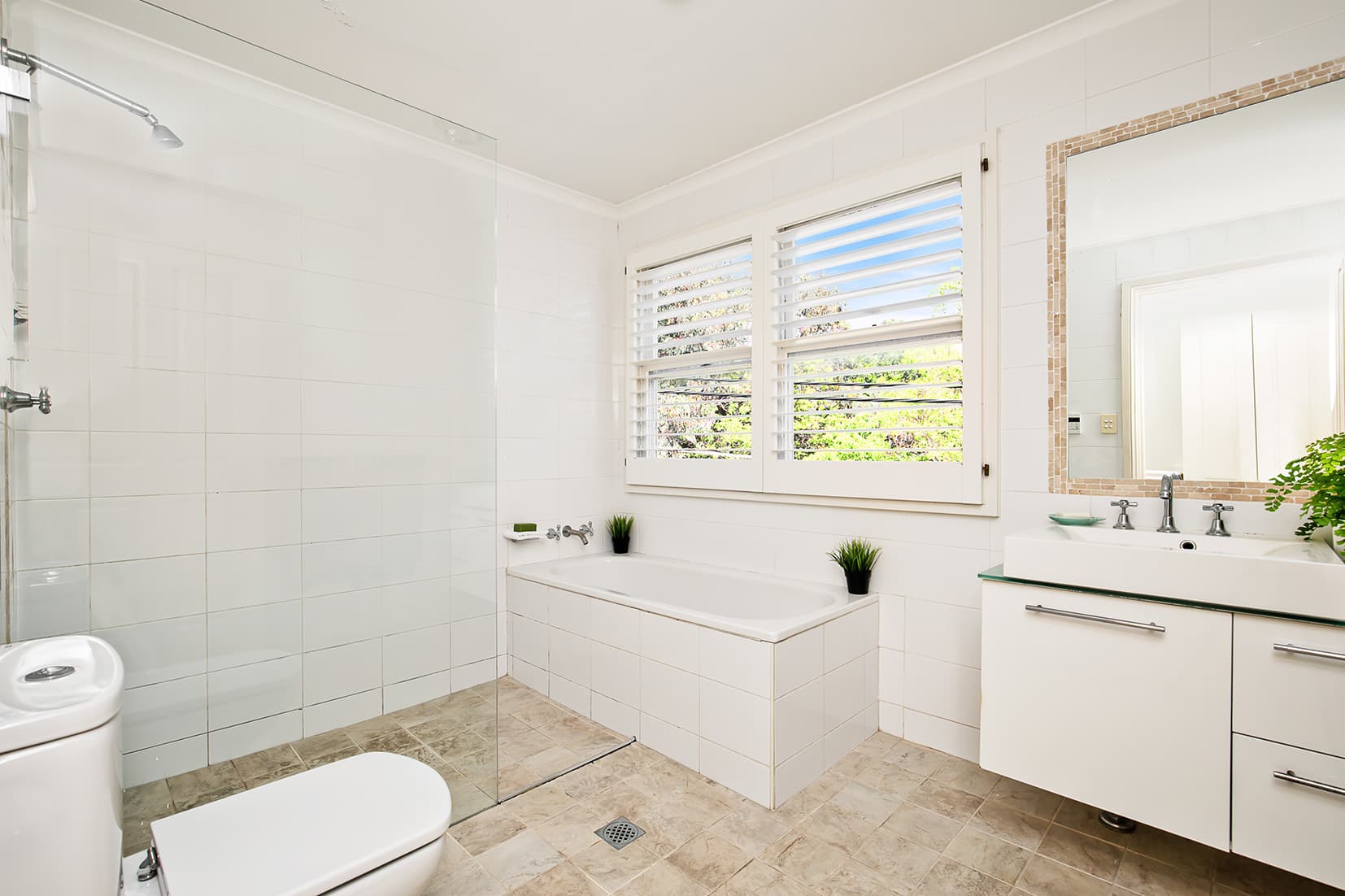 2/40 Glenalva Terrace, Enoggera, Little Bay - Thumbnail 4