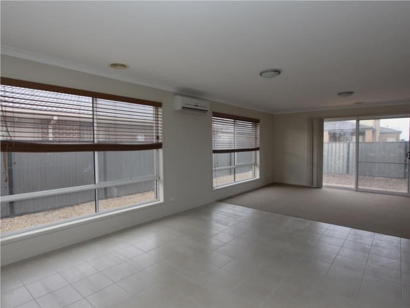 3/3 Ryan Street, Tarneit - Thumbnail 3