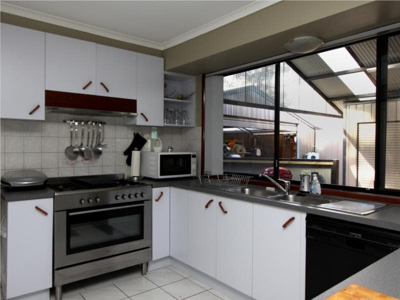 504/1 Grand Court, Werribee - Thumbnail 2