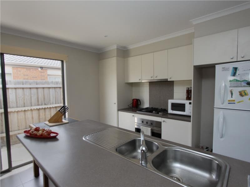 9/14 Popes Road, Wyndham Vale - Thumbnail 5