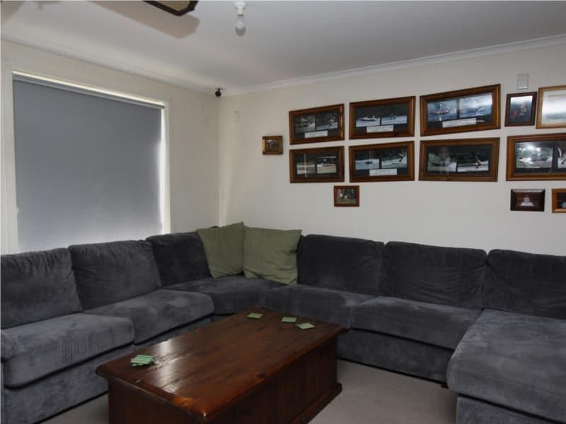 3/24 Gladstone Street, Werribee - Thumbnail 2