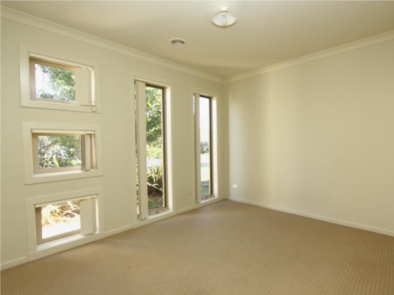 1 Wattlebrush Court, Tarneit - Thumbnail 2
