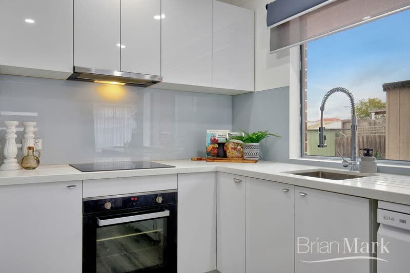 11/1 Wyuna Road, Point Piper, Hoppers Crossing - Thumbnail 7