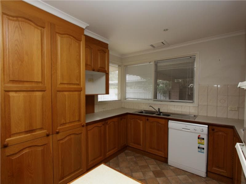 5 Stewart Drive, Werribee - Thumbnail 5