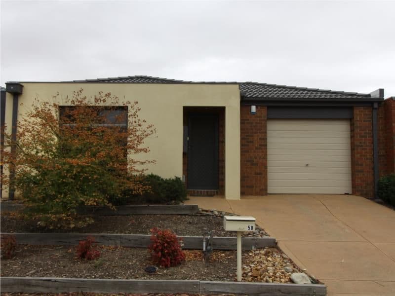 9/40 Collins Street, Tarneit - Image 1