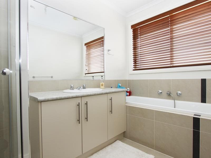 1/10 Vanderbilt Avenue, Truganina - Thumbnail 8