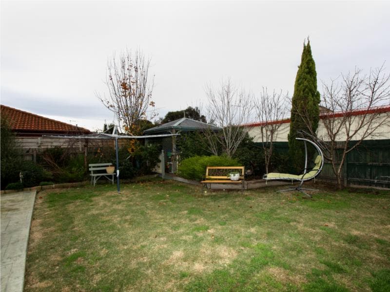 2/10 Wilford Street, Werribee - Thumbnail 8
