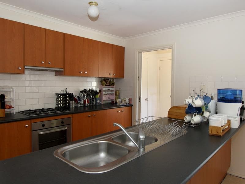 53/25 Carters Lane, Manor Lakes - Thumbnail 2