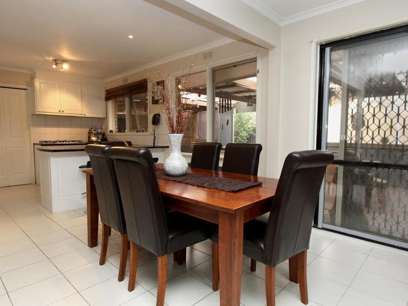 7/71 Penkivil Street, Bondi, Hoppers Crossing - Thumbnail 4