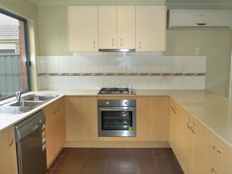 6/5 Bulga Road, Dover Heights, Truganina - Thumbnail 2
