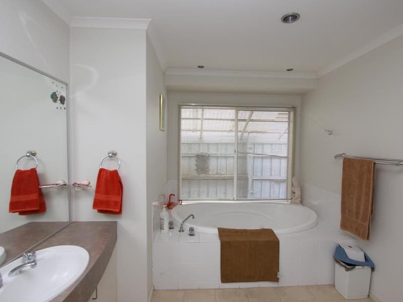 229 Hogans Road, Hoppers Crossing - Thumbnail 8