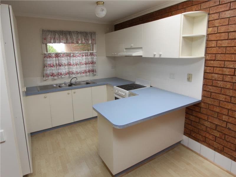 4/30 Francis Street, Bondi Beach, Altona Meadows - Thumbnail 4