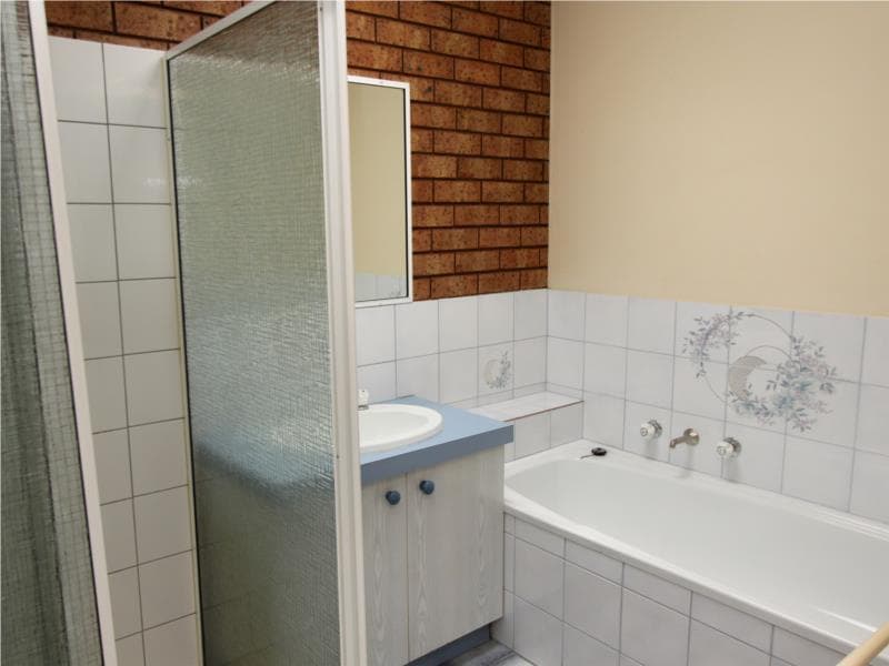 4/30 Francis Street, Bondi Beach, Altona Meadows - Thumbnail 7