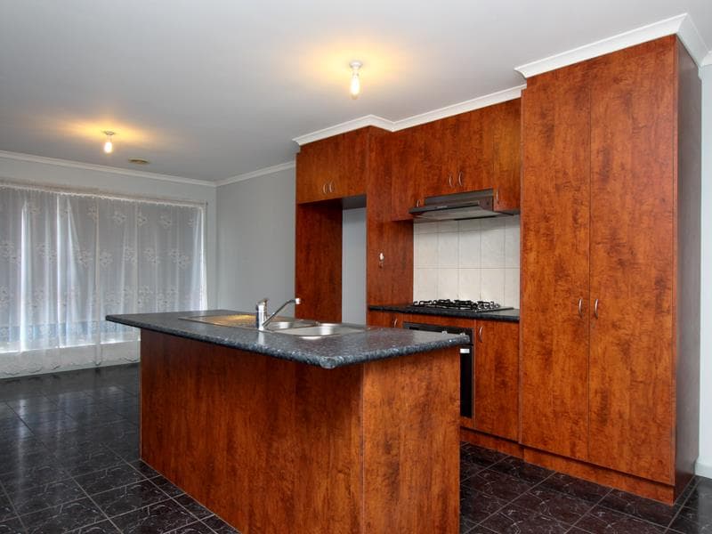 1/2 Harmony Drive, Tarneit - Thumbnail 2